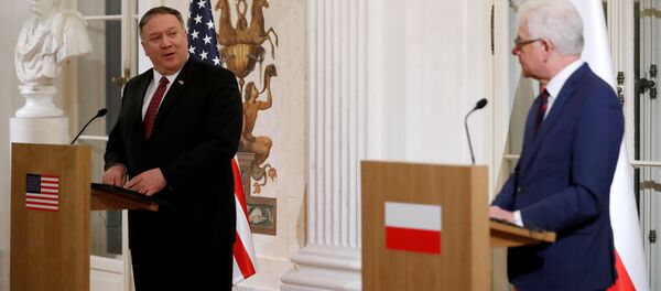 El secretario de Estado norteamericano, Mike Pompeo, y el jefe de la diplomacia polaca, Jacek Czaputowicz - Sputnik Mundo