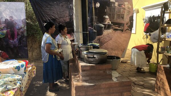 Un grupo de cocineras indígenas - Sputnik Mundo