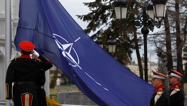 La bandera de la OTAN - Sputnik Mundo