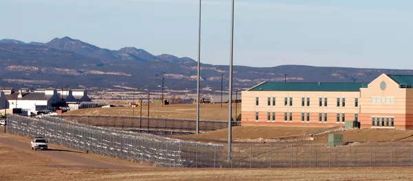 ADX Florence, la cárcel donde van los presos de mayor perfil en EEUU - Sputnik Mundo