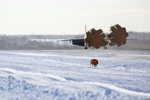 Cazas navales de la Flota del Norte surcan el cielo de Múrmansk Cazas navales de la Flota del Norte surcan el cielo de Múrmansk - Sputnik Mundo