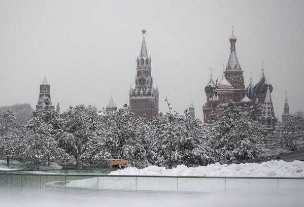 Moscú surrealista - Sputnik Mundo