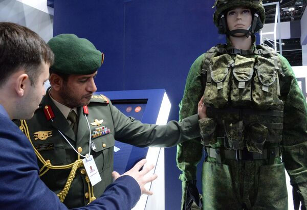 Arranca la feria internacional de defensa IDEX 2019 en Abu Dabi - Sputnik Mundo