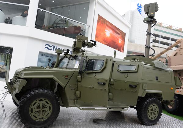 Arranca la feria internacional de defensa IDEX 2019 en Abu Dabi - Sputnik Mundo