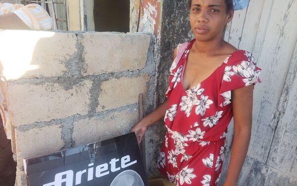 La redacción de Sputnik en español entrega su ayuda a Cuba - Sputnik Mundo