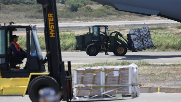 Ayuda Humanitaria llega al aeropuerto Camilo Daza en Cúcuta, Colombia - Sputnik Mundo