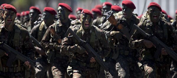 Soldados de las Fuerzas Armadas de Brasil - Sputnik Mundo