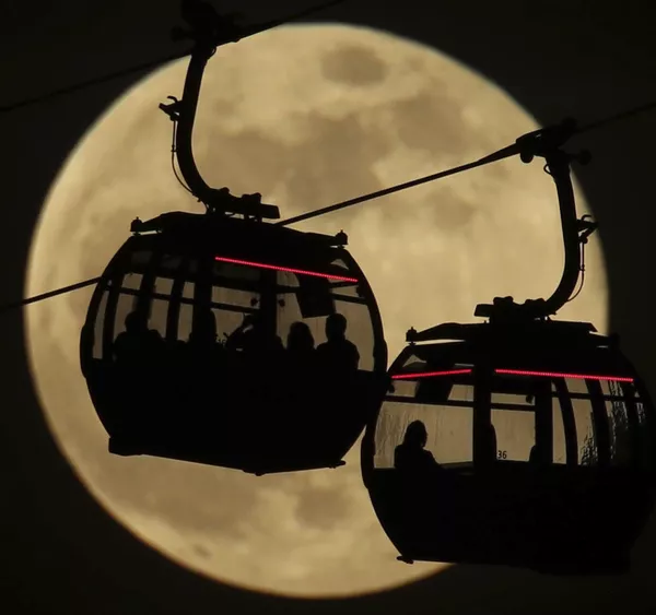'Luna de nieve': así fue bautizada la primera superluna del 2019 'Luna de nieve': así fue bautizada la primera superluna del 2019 - Sputnik Mundo