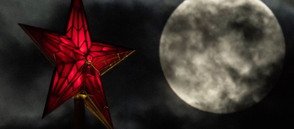 La superluna en Moscú - Sputnik Mundo