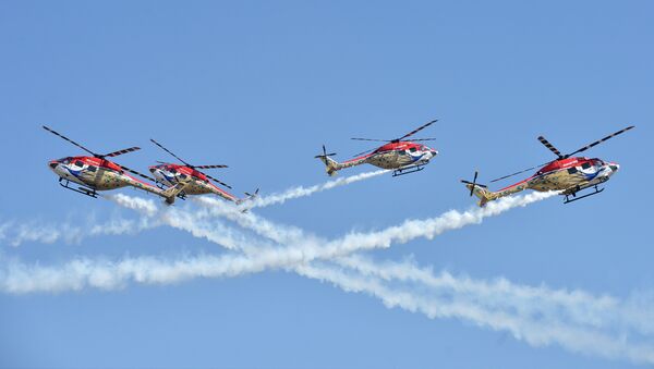 Exhibición aérea durante Aero India 2019 - Sputnik Mundo