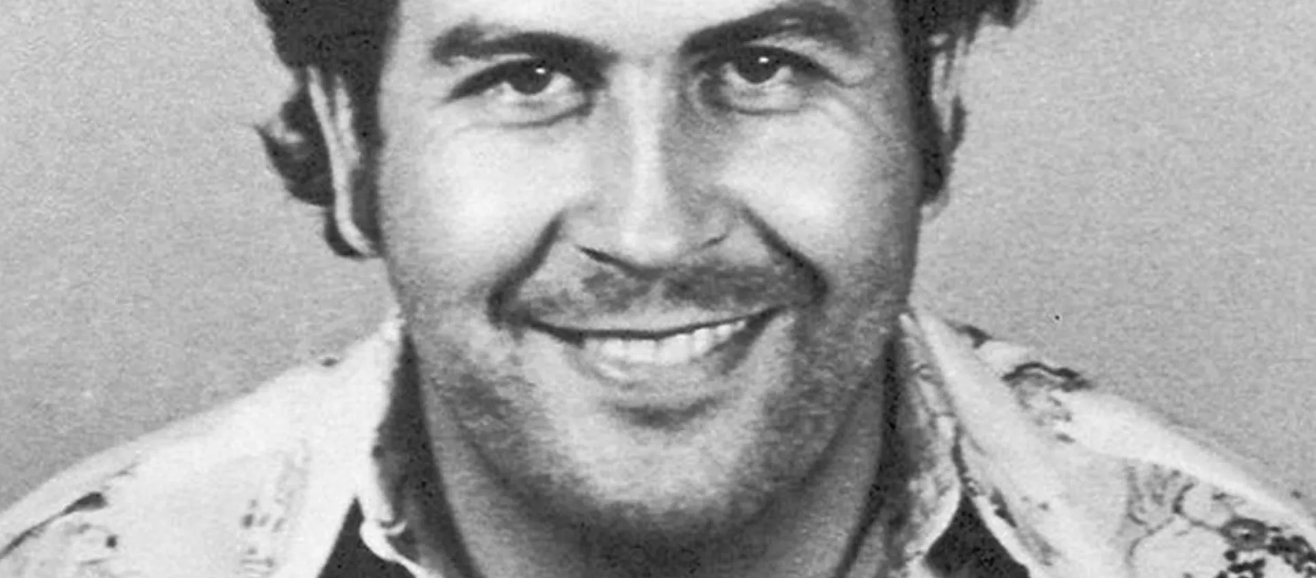 La foto de captura de Pablo Escobar en Colombia en 1977 La foto de captura de Pablo Escobar en Colombia en 1977 - Sputnik Mundo, 1920, 27.11.2019