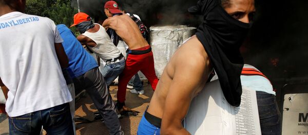 Enfrentamientos en la frontera entre Venezuela y Colombia - Sputnik Mundo