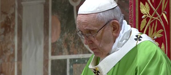 El papa Francisco durante el último día de la cumbre contra abusos sexuales en el Vaticano - Sputnik Mundo