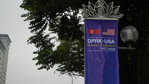 Hanói se prepara para la cumbre de Donald Trump y Kim Jong-un - Sputnik Mundo
