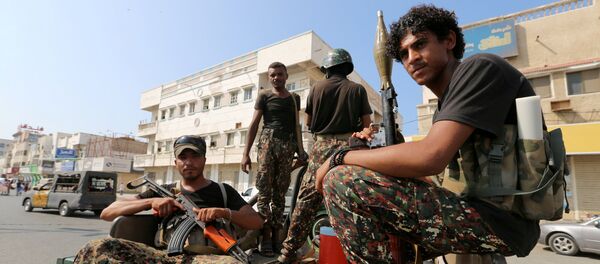 Hitíes en la ciudad de Al Hudaida en Yemen Hitíes en la ciudad de Al Hudaida en Yemen - Sputnik Mundo