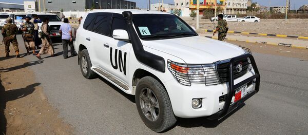 Un convoy de la ONU en la ciudad de Al Hudaida en Yemen - Sputnik Mundo