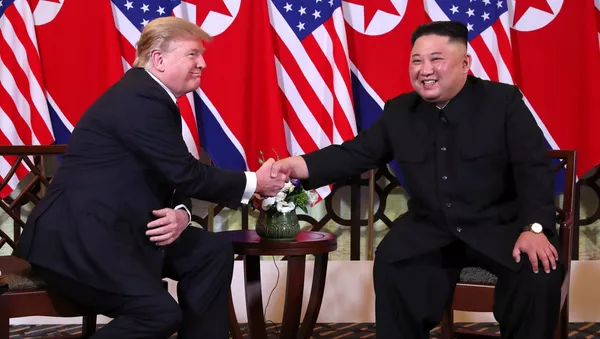 El presidente de EEUU, Donald Trump, y el líder norcoreano, Kim Jong-un - Sputnik Mundo