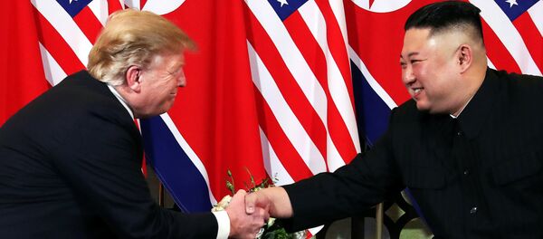 El presidente de EEUU, Donald Trump, y el líder norcoreano, Kim Jong-un - Sputnik Mundo