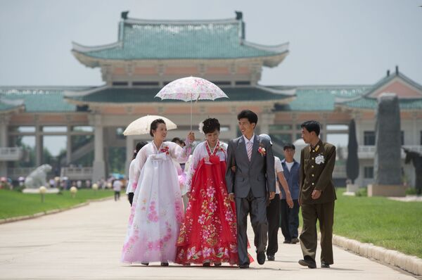 Una boda en Pyongyang - Sputnik Mundo