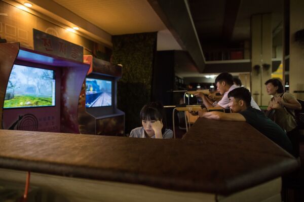 Un club de videojuegos en Pyongyang - Sputnik Mundo