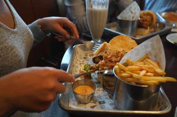 La hamburguesa 'Durty Donald' - Sputnik Mundo