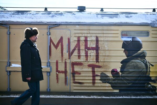 Una ballena en la jungla, vestidos de chocolate y carnavales: las mejores imágenes de la semana - Sputnik Mundo