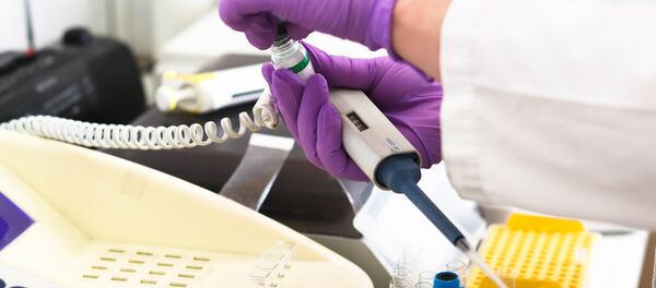 Análisis de sangre, imagen referencial - Sputnik Mundo