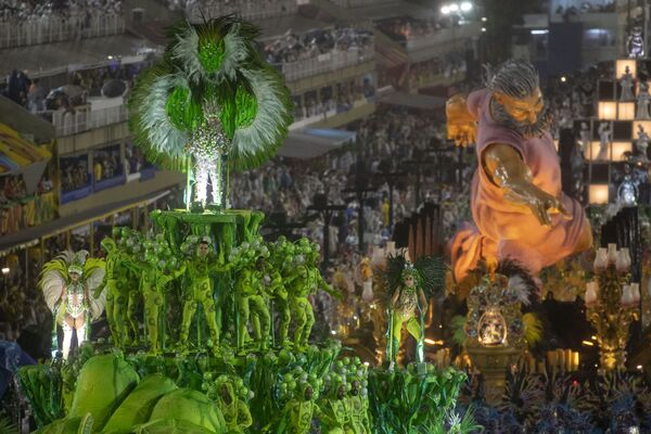 ¡Carnaval! Brasil vuelve a vibrar a ritmo de samba - Sputnik Mundo