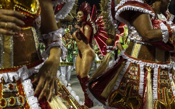 ¡Carnaval! Brasil vuelve a vibrar a ritmo de samba - Sputnik Mundo