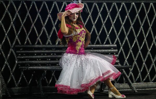 ¡Carnaval! Brasil vuelve a vibrar a ritmo de samba - Sputnik Mundo