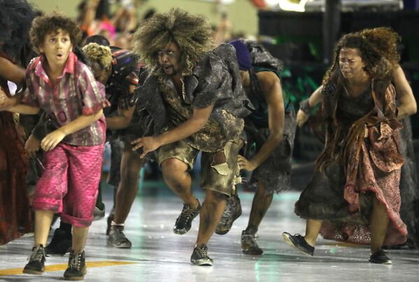 ¡Carnaval! Brasil vuelve a vibrar a ritmo de samba - Sputnik Mundo