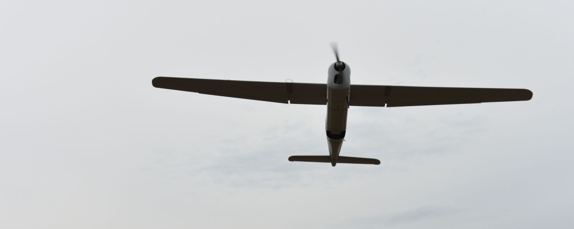 Preciosas y fuertes: así las militares rusas elevan al aire el dron Orlan-10 - Sputnik Mundo, 1920, 19.10.2022