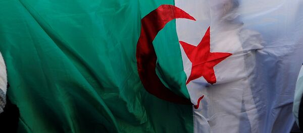 Bandera de Argelia Bandera de Argelia - Sputnik Mundo