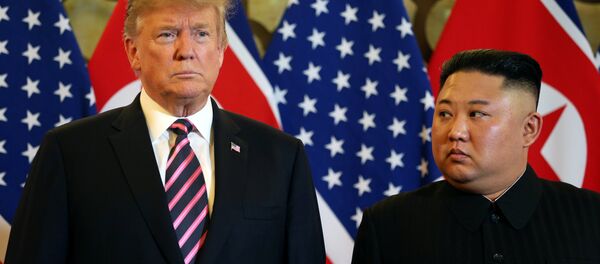 El presidente de EEUU, Donald Trump, y el líder norcoreano, Kim Jong-un - Sputnik Mundo