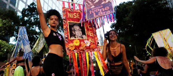 La marcha de las mujeres en Río de Janeiro - Sputnik Mundo