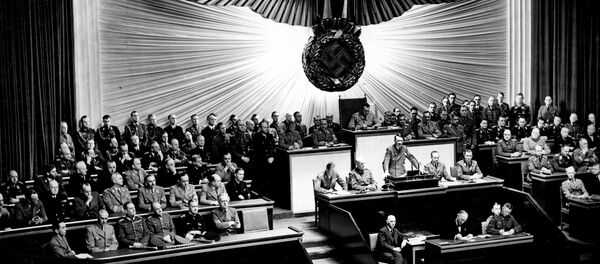 Hitler en el Reichstag - Sputnik Mundo