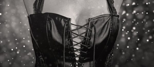 Ropa de mujer, corsé - Sputnik Mundo