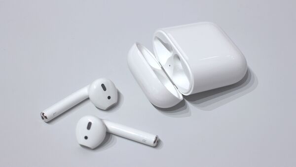 Auriculares AirPods - Sputnik Mundo