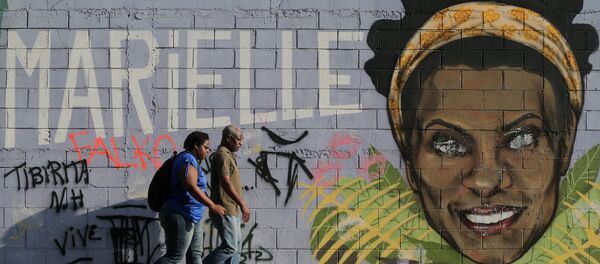 Mural de Marielle Franco en Rio de Janeiro - Sputnik Mundo