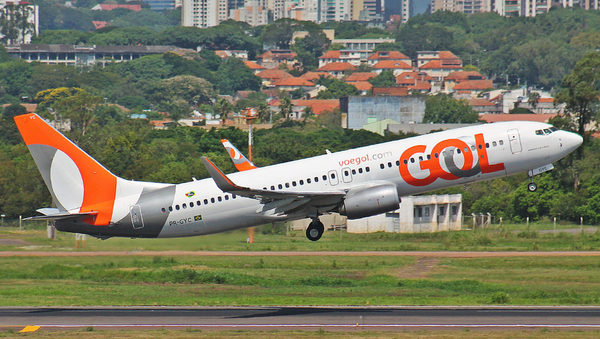 Un Boeing 737 de GOL (imagen referencial) - Sputnik Mundo