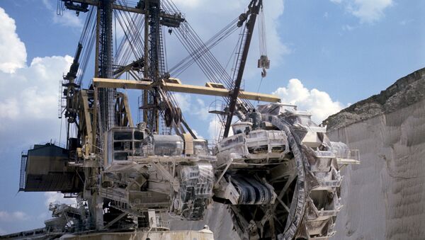 Una excavadora de rotor utilizada para explorar mena de hierro - Sputnik Mundo