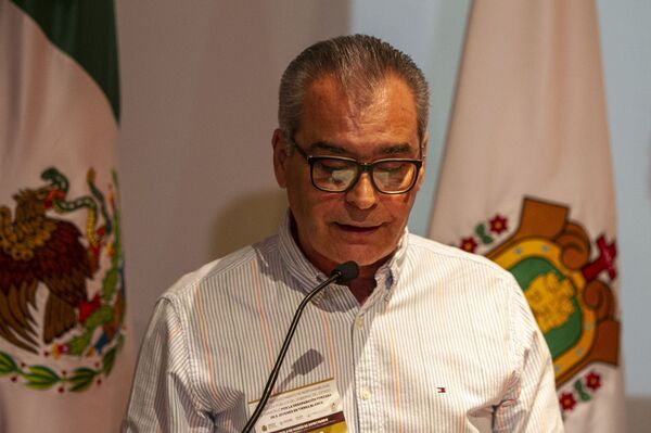 Bernardo Benítez habla de la falta de justicia en el caso de la desaparición forzada de su hijo y cuatro jóvenes más en Tierra Blanca, Veracruz. - Sputnik Mundo