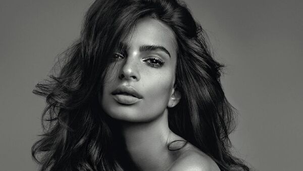 Emily Ratajkowski, modelo y actriz estadounidense - Sputnik Mundo