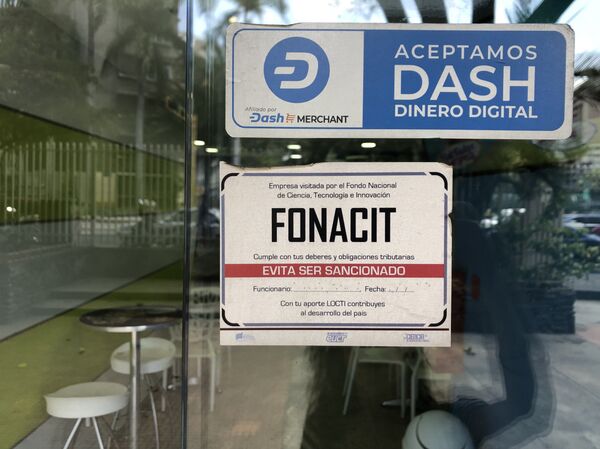 Dash es un sistema de pagos con criptomonedas que se usa en Venezuela - Sputnik Mundo