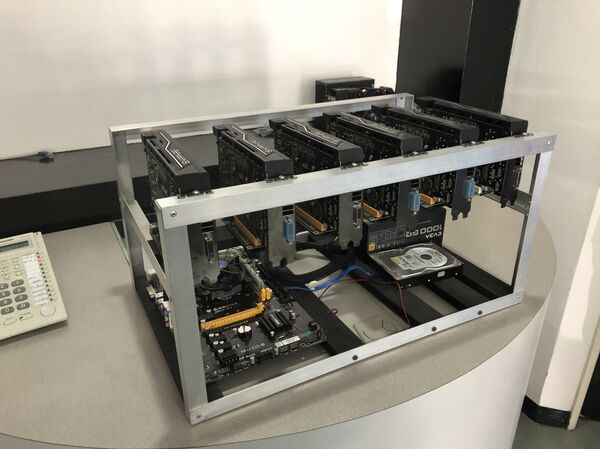 Para quien mina criptomonedas, el costo de la energía puede quitar un margen considerable del valor generado - Sputnik Mundo