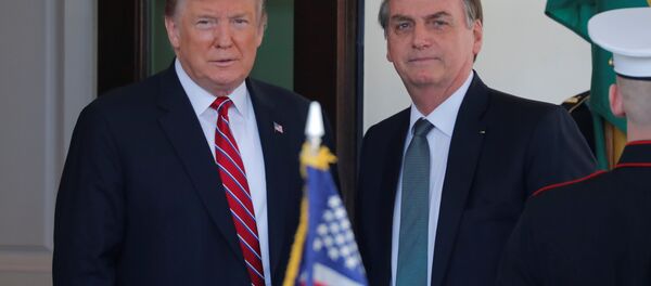 Presidente de EEUU, Donald Trump, y presidente de Brasil, Jair Bolsonaro Presidente de EEUU, Donald Trump, y presidente de Brasil, Jair Bolsonaro - Sputnik Mundo
