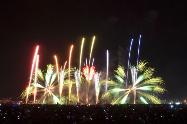 Los fuegos artificiales de Tultepec, México - Sputnik Mundo
