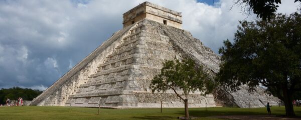 El sitio arqueológico de Chichen Itzá, en Yucatán, México - Sputnik Mundo