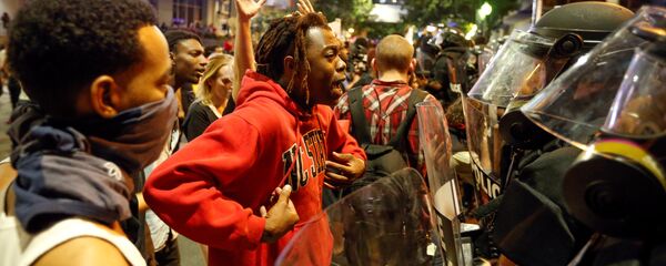 Protesta contra la violencia policial en EEUU (Archivo) - Sputnik Mundo