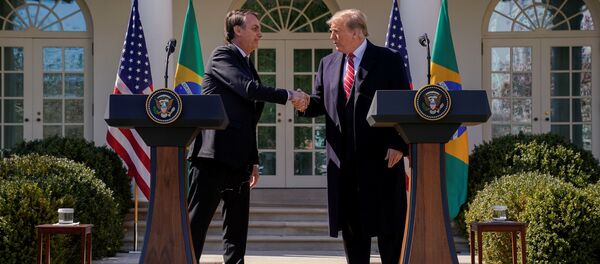 Presidente de Brasil, Jair Bolsonaro, y presidente de EEUU, Donald Trump - Sputnik Mundo